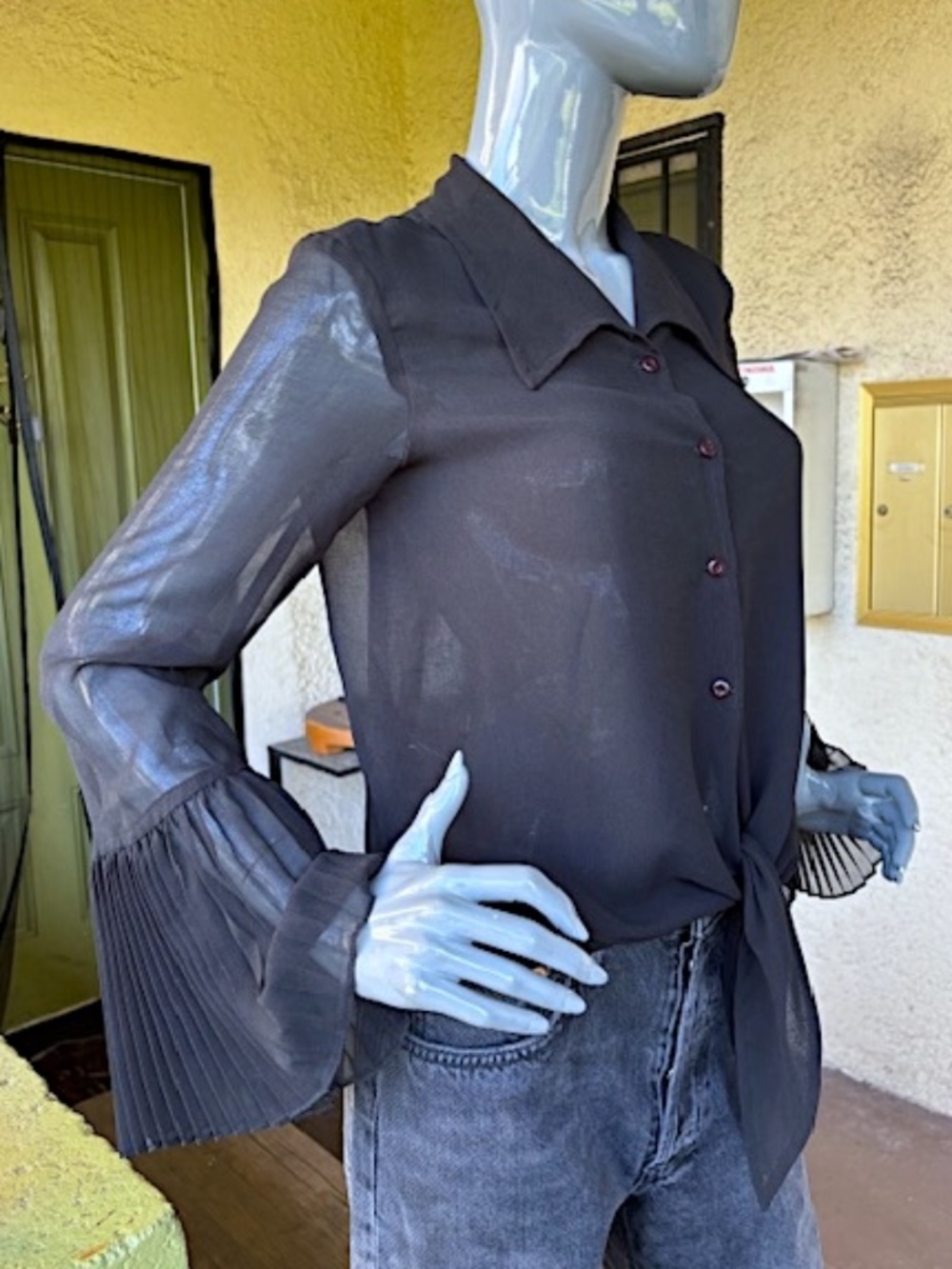 STAUD Semi-Sheer Rayon Chiffon Button-Front Blouse w/ Flared Cuffs EUC/sz S